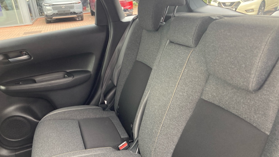 Honda Jazz 1.5 i-MMD Hybrid Advance Sport 5dr eCVT Hybrid Hatchback - Image 8