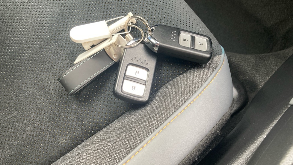 Honda Jazz 1.5 i-MMD Hybrid Advance Sport 5dr eCVT Hybrid Hatchback - Image 25