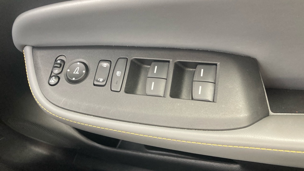 Honda Jazz 1.5 i-MMD Hybrid Advance Sport 5dr eCVT Hybrid Hatchback - Image 26