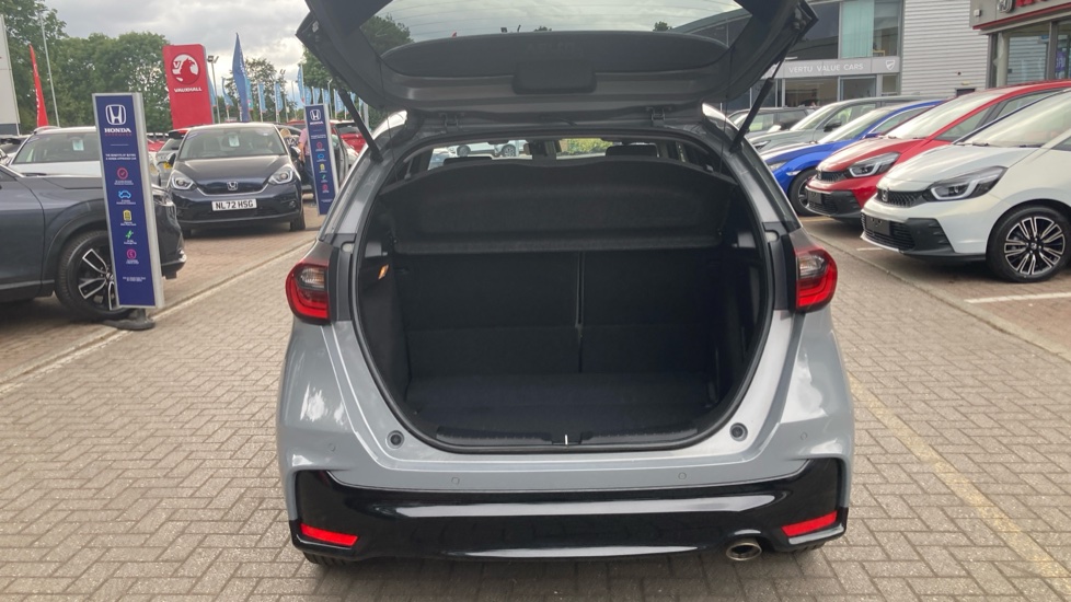 Honda Jazz 1.5 i-MMD Hybrid Advance Sport 5dr eCVT Hybrid Hatchback - Image 40