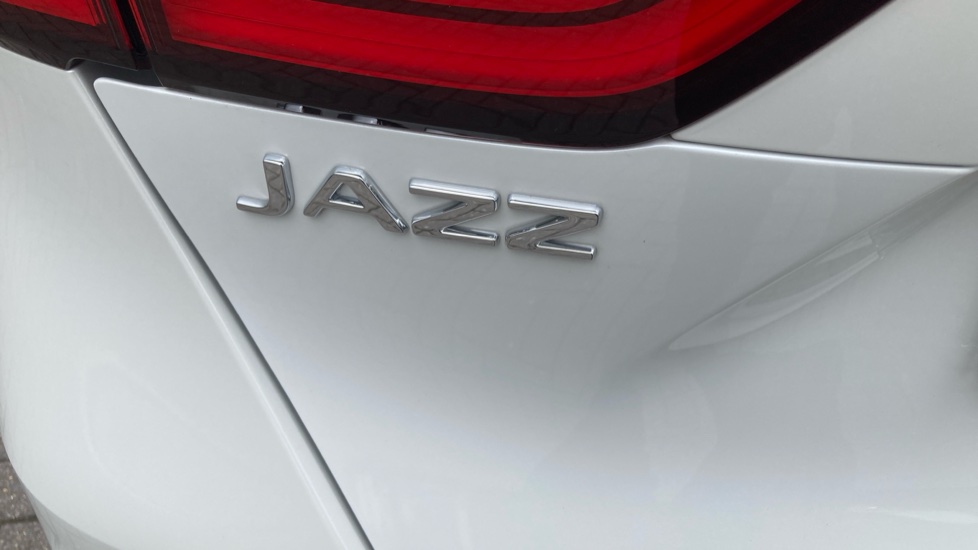 Honda Jazz 1.5 i-MMD Hybrid Advance Sport 5dr eCVT Hybrid Hatchback - Image 35