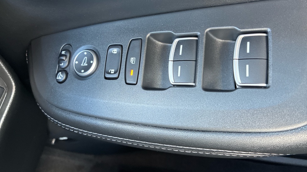Honda Zr-V 2.0 eHEV Elegance 5dr CVT Hybrid Estate - Image 18