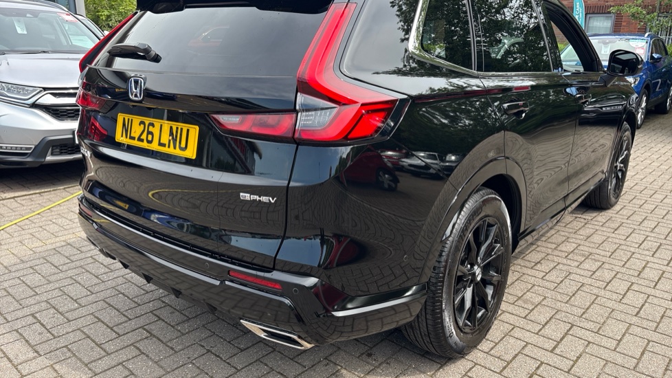 Honda CR-V 2.0 ePHEV Advance Tech 5dr eCVT Estate - Image 20