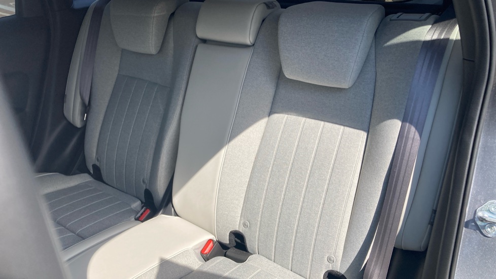 Honda Jazz 1.5 i-MMD Hybrid EX 5dr eCVT Hybrid Hatchback - Image 8