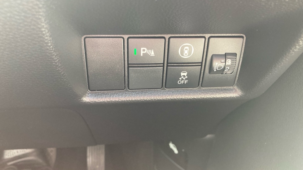 Honda Jazz 1.5 i-MMD Hybrid EX 5dr eCVT Hybrid Hatchback - Image 14