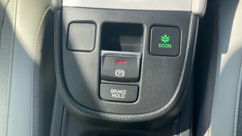 Honda Jazz 1.5 i-MMD Hybrid EX 5dr eCVT Hybrid Hatchback - Image 21