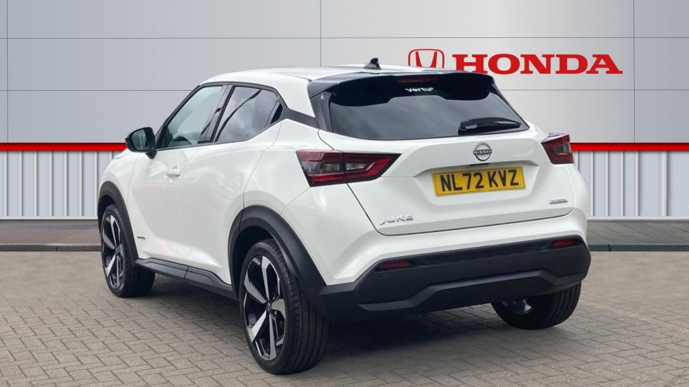 Nissan Juke 1.6 Hybrid Tekna 5dr Auto Hybrid Hatchback - Image 3