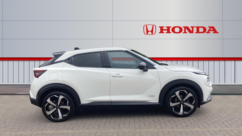 Nissan Juke 1.6 Hybrid Tekna 5dr Auto Hybrid Hatchback - Image 5