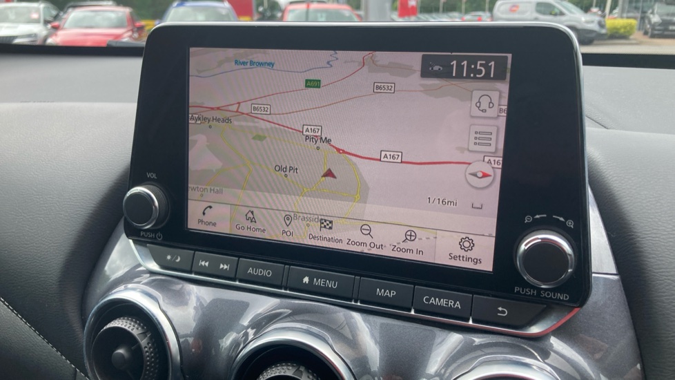 Nissan Juke 1.6 Hybrid Tekna 5dr Auto Hybrid Hatchback - Image 19