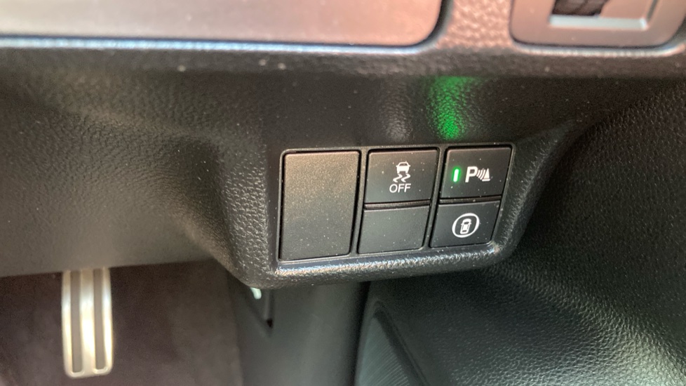 Honda Civic 2.0 eHEV Sport 5dr CVT Hybrid Hatchback - Image 17