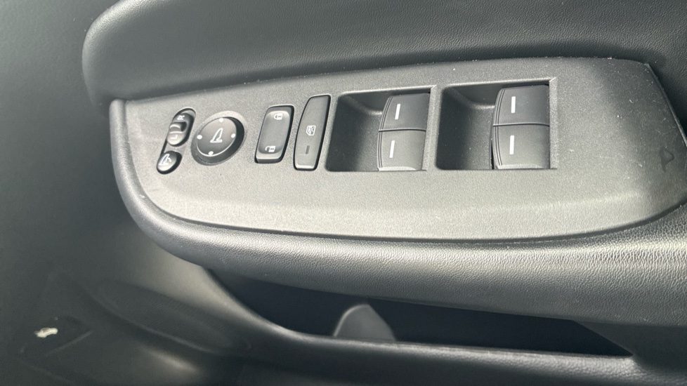 Honda Jazz 1.5 i-MMD Hybrid EX 5dr eCVT Hybrid Hatchback - Image 19