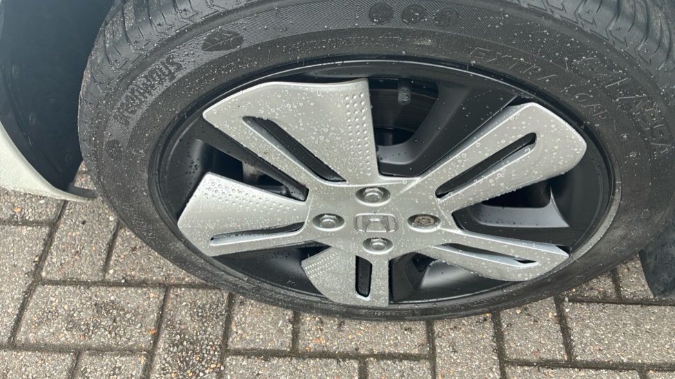 Honda Jazz 1.5 i-MMD Hybrid EX 5dr eCVT Hybrid Hatchback - Image 32