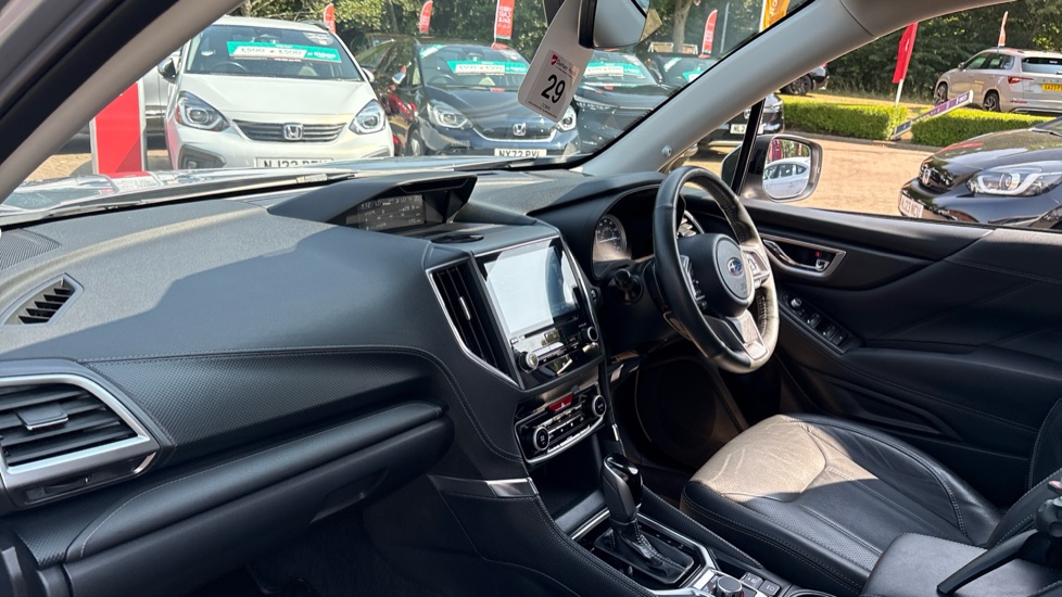Subaru Forester 2.0i e-Boxer XE Premium 5dr Lineartronic Hybrid Estate - Image 2