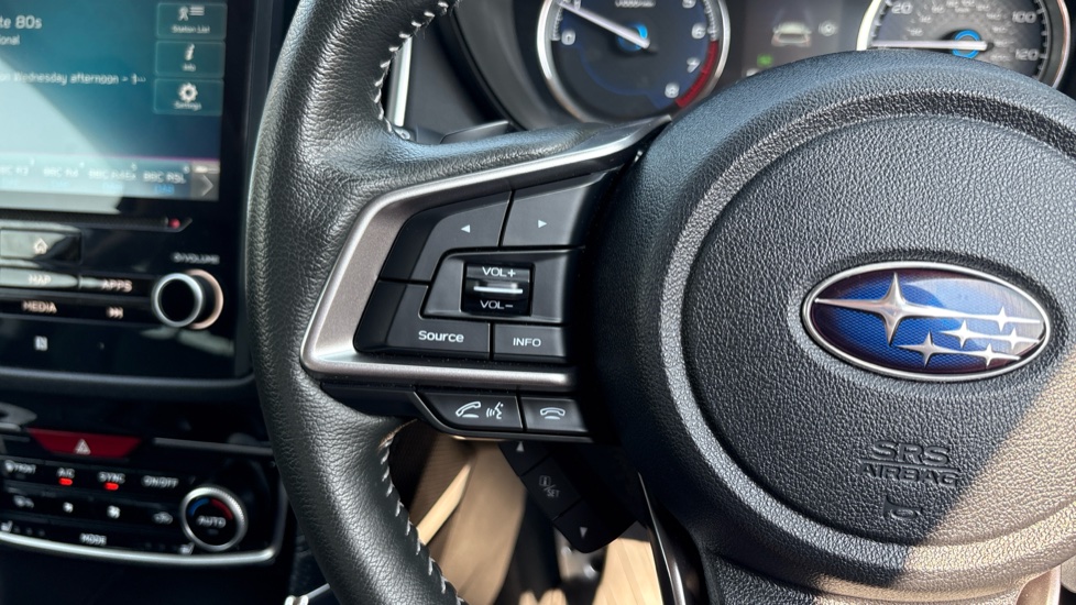 Subaru Forester 2.0i e-Boxer XE Premium 5dr Lineartronic Hybrid Estate - Image 23