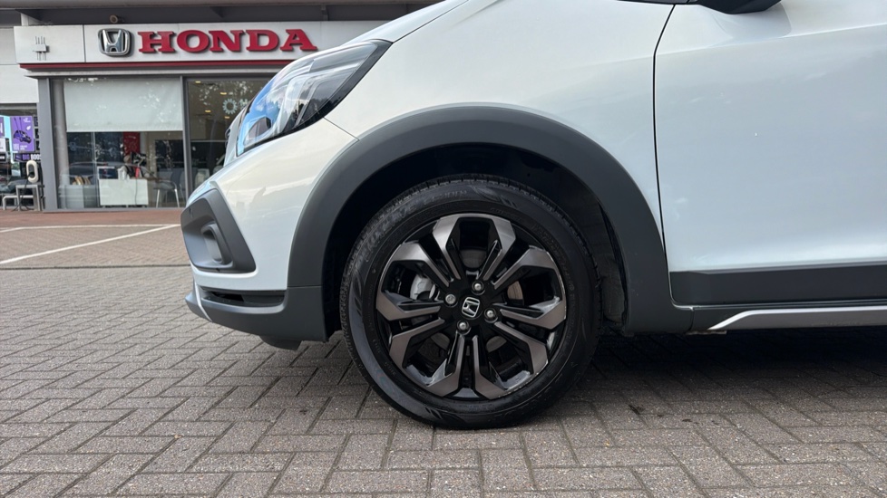 Honda Jazz 1.5 i-MMD Hybrid Crosstar Advance 5dr eCVT Hybrid Hatchback - Image 9