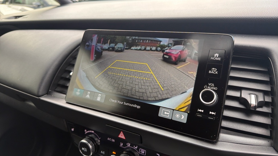 Honda Jazz 1.5 i-MMD Hybrid Crosstar Advance 5dr eCVT Hybrid Hatchback - Image 18