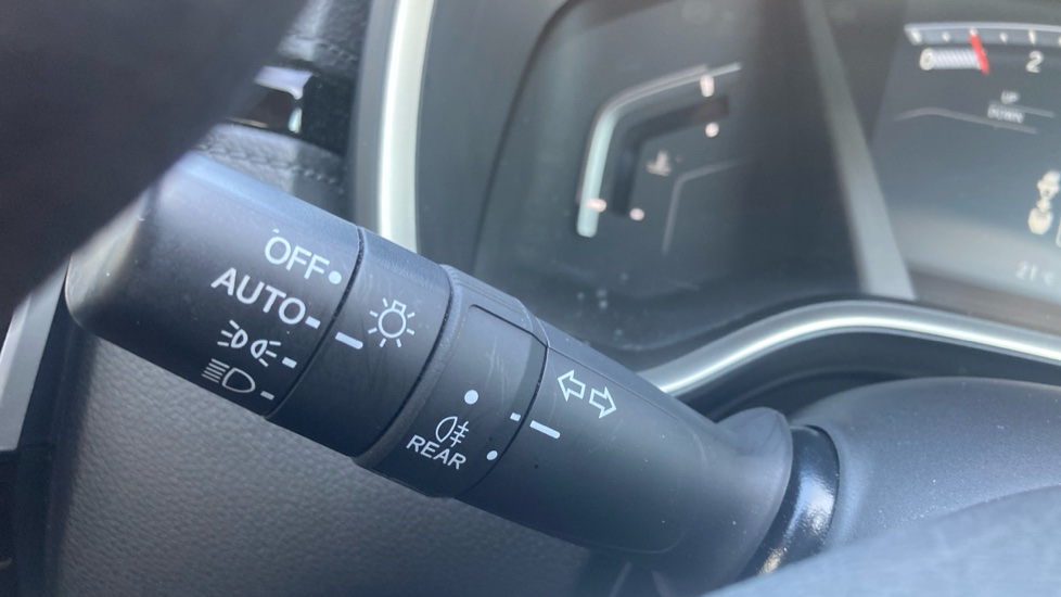 Honda CR-V 1.5 VTEC Turbo S 5dr 2WD Petrol Estate - Image 13