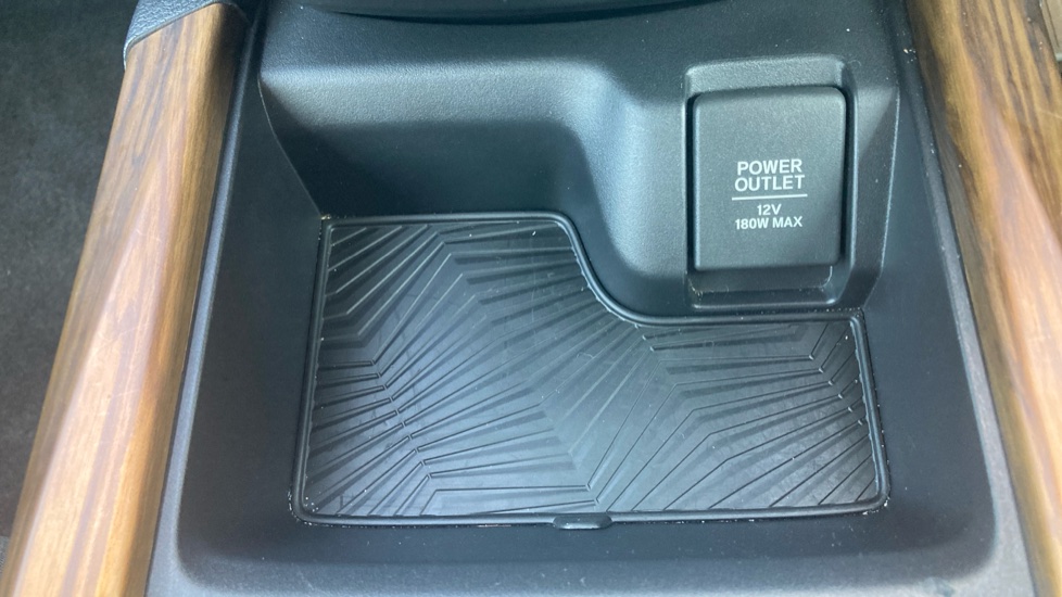 Honda CR-V 1.5 VTEC Turbo S 5dr 2WD Petrol Estate - Image 24