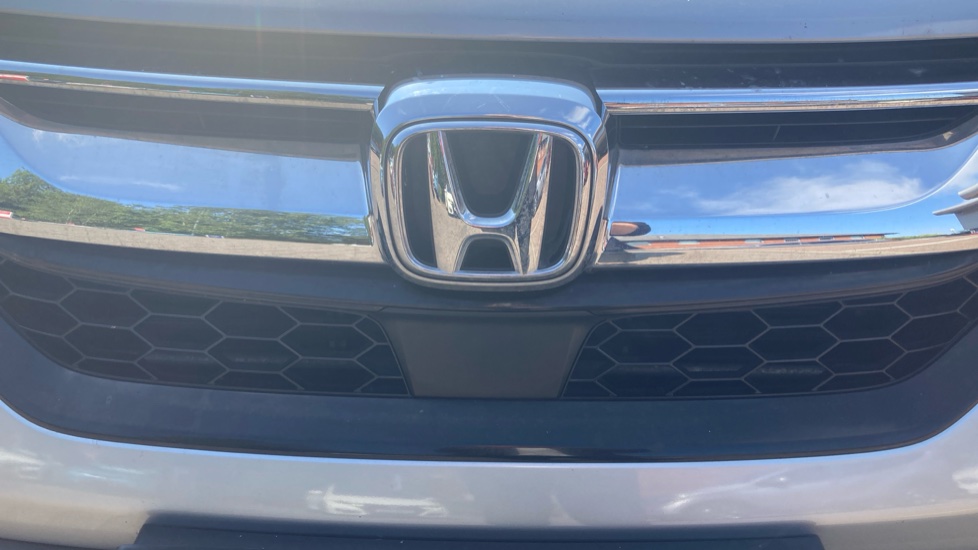 Honda CR-V 1.5 VTEC Turbo S 5dr 2WD Petrol Estate - Image 33