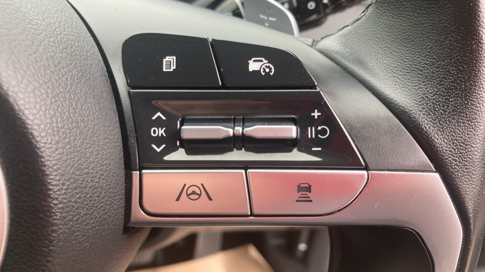 Hyundai TUCSON 1.6 TGDi Hybrid 230 Ultimate 5dr 2WD Auto Hybrid Estate - Image 23