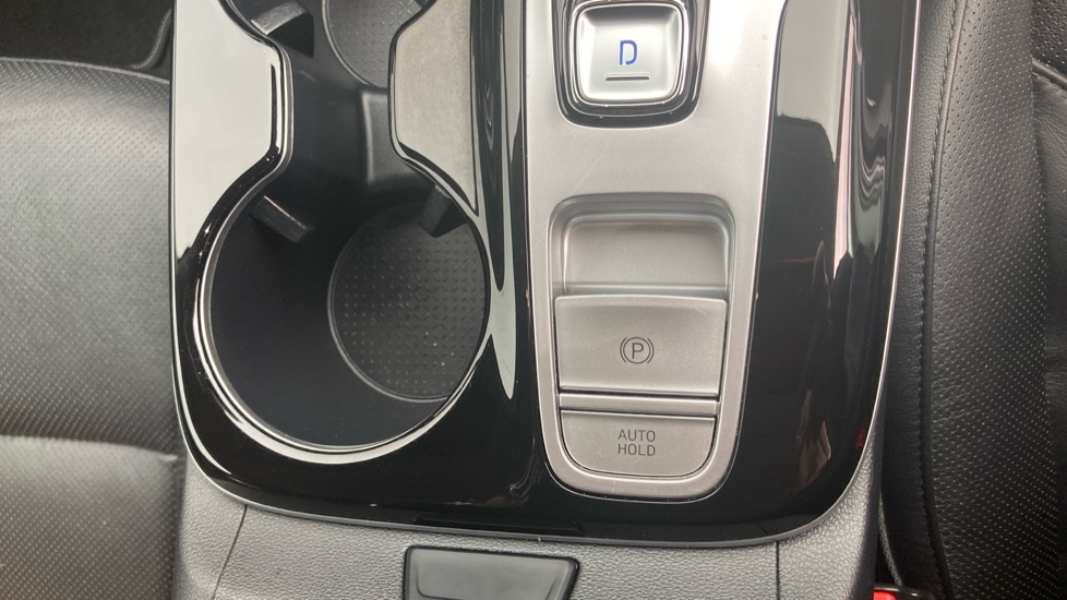 Hyundai TUCSON 1.6 TGDi Hybrid 230 Ultimate 5dr 2WD Auto Hybrid Estate - Image 30