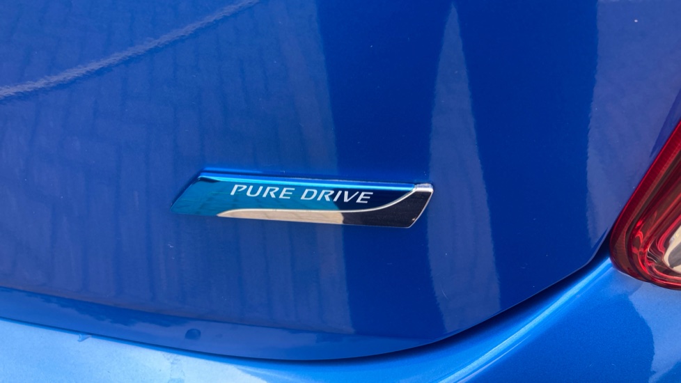 Nissan Micra 1.2 Visia 5dr CVT Petrol Hatchback - Image 31
