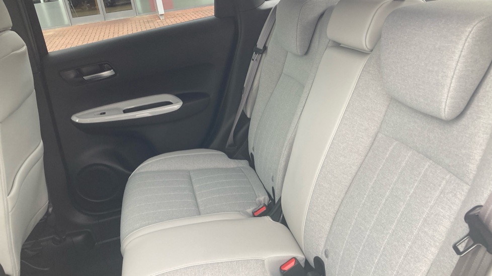 Honda Jazz 1.5 i-MMD Hybrid EX 5dr eCVT Hybrid Hatchback - Image 8