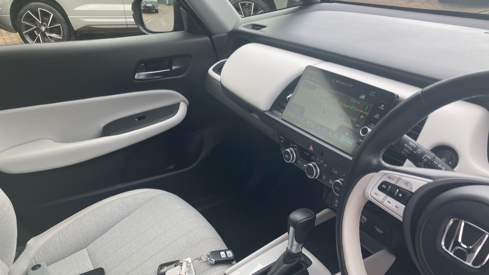 Honda Jazz 1.5 i-MMD Hybrid EX 5dr eCVT Hybrid Hatchback - Image 30