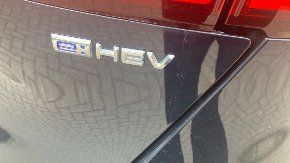 Honda Jazz 1.5 i-MMD Hybrid EX 5dr eCVT Hybrid Hatchback - Image 37