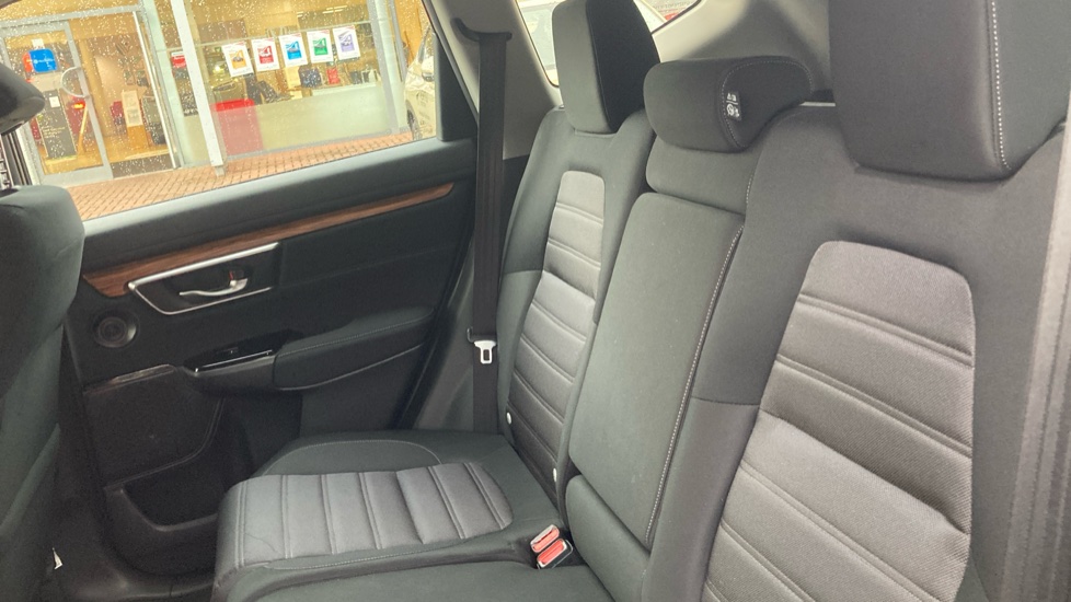 Honda CR-V 1.5 VTEC Turbo SE 5dr 2WD Petrol Estate - Image 8