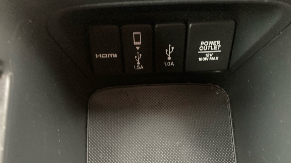 Honda CR-V 1.5 VTEC Turbo SE 5dr 2WD Petrol Estate - Image 22