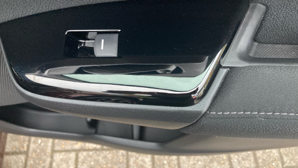 Honda CR-V 1.5 VTEC Turbo SE 5dr 2WD Petrol Estate - Image 30