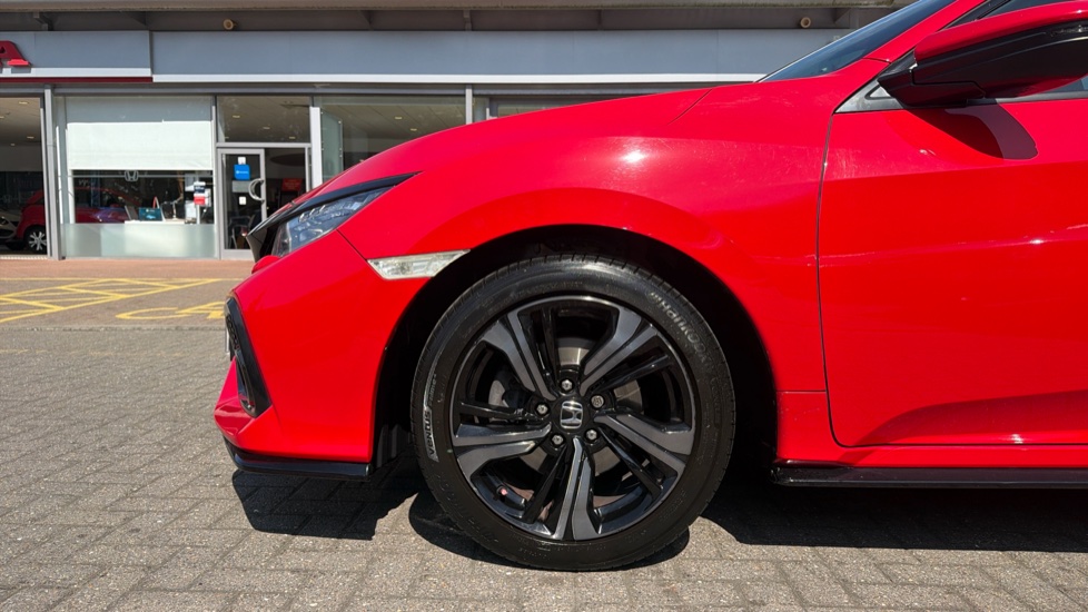Honda Civic 1.5 VTEC Turbo Sport 5dr Petrol Hatchback - Image 9