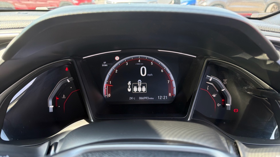 Honda Civic 1.5 VTEC Turbo Sport 5dr Petrol Hatchback - Image 11