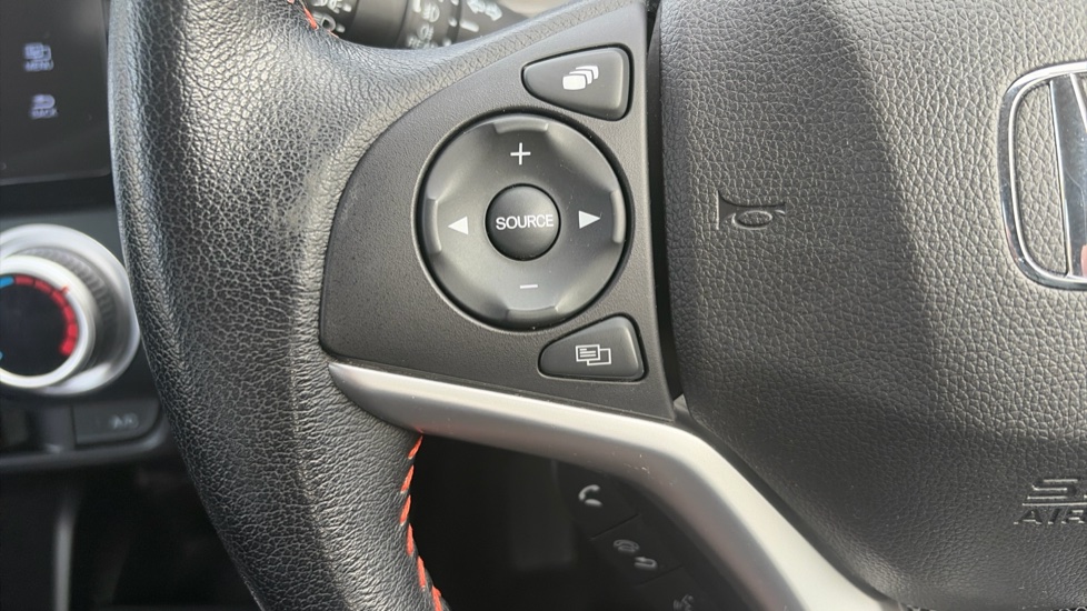 Honda Jazz 1.5 i-VTEC Sport Navi 5dr Petrol Hatchback - Image 22