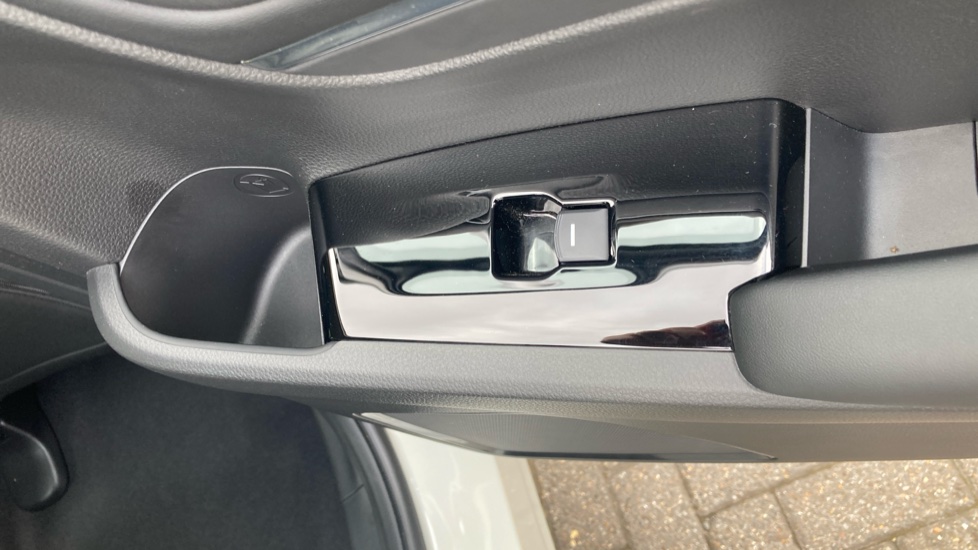 Honda HR-V 1.5 eHEV Advance 5dr CVT Hybrid Hatchback - Image 30
