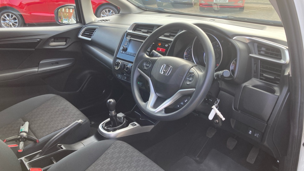Honda Jazz 1.3 S 5dr Petrol Hatchback - Image 13