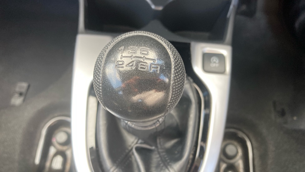 Honda Jazz 1.3 S 5dr Petrol Hatchback - Image 22