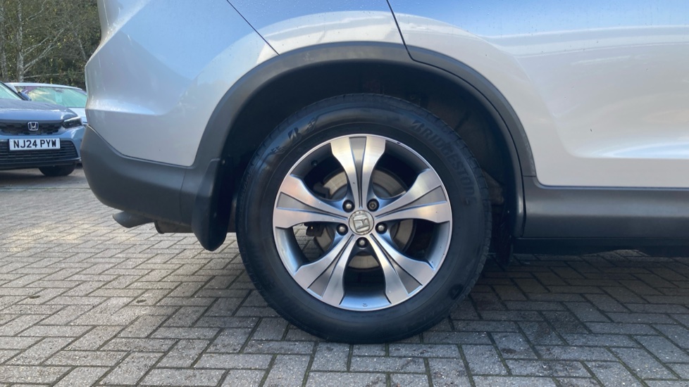 Honda CR-V 2.2 i-DTEC EX 5dr Auto Diesel Estate - Image 9
