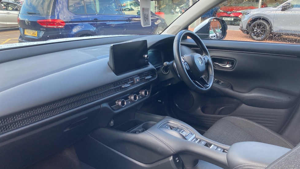 Honda Zr-V 2.0 eHEV Elegance 5dr CVT Hybrid Estate - Image 2