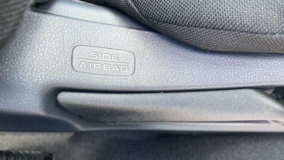 Honda Zr-V 2.0 eHEV Elegance 5dr CVT Hybrid Estate - Image 31