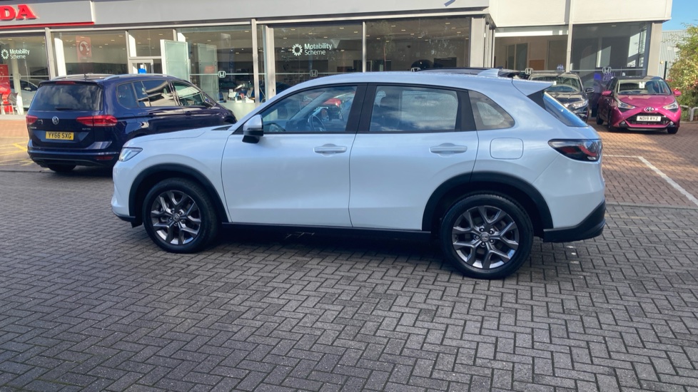 Honda Zr-V 2.0 eHEV Elegance 5dr CVT Hybrid Estate - Image 44