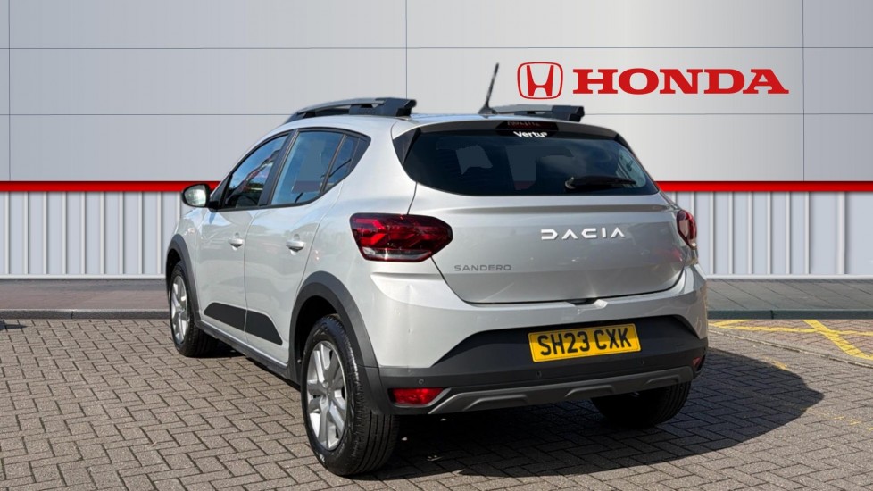 Dacia Sandero Stepway 1.0 TCe Expression 5dr Bi Fuel Hatchback - Image 3