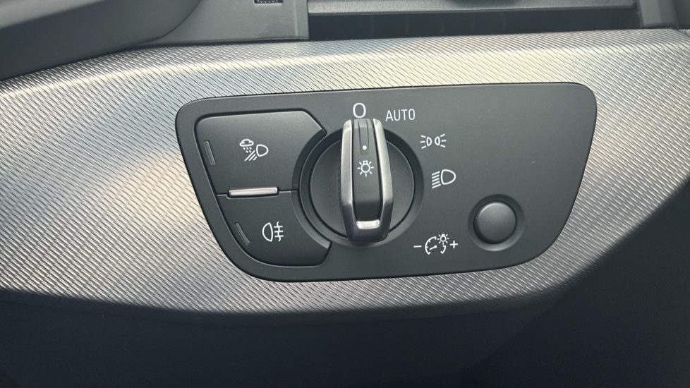Audi A5 35 TFSI Sport 5dr S Tronic Petrol Hatchback - Image 18