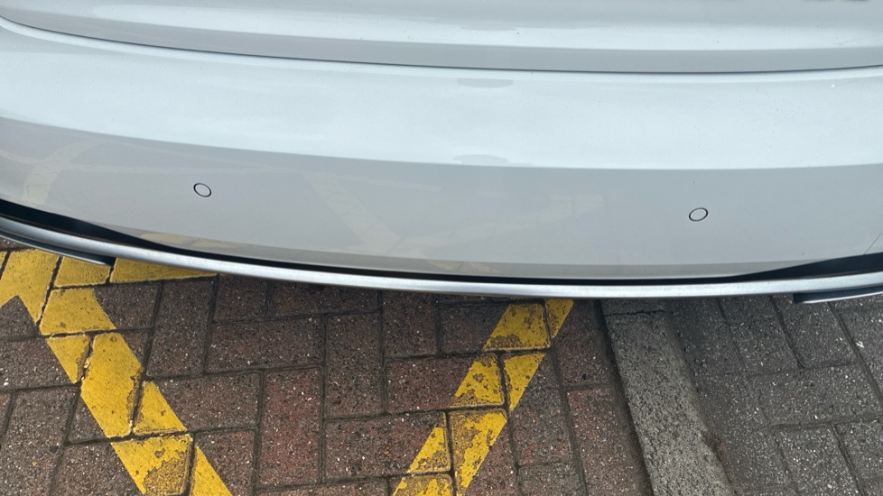 Audi A5 35 TFSI Sport 5dr S Tronic Petrol Hatchback - Image 36