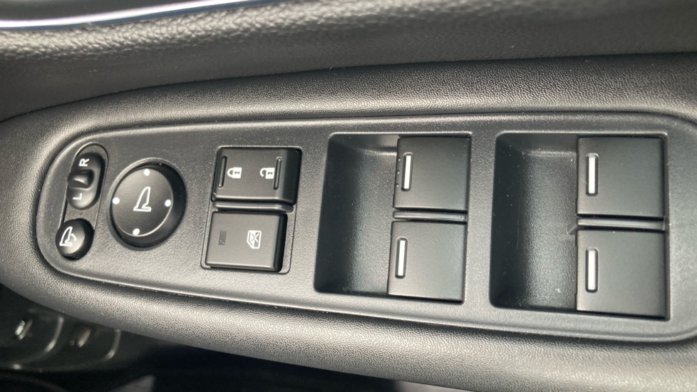 Honda HR-V 1.6 i-DTEC EX 5dr Diesel Hatchback - Image 14