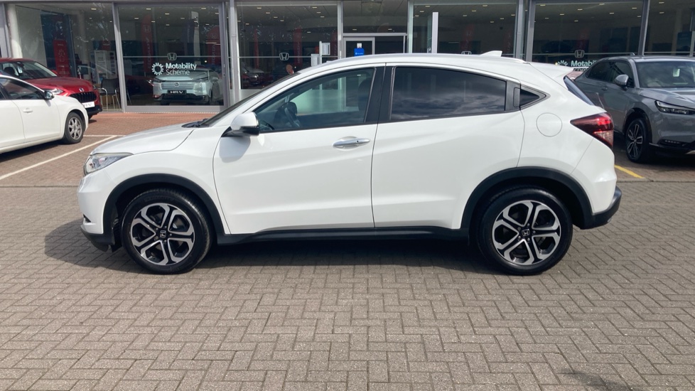 Honda HR-V 1.6 i-DTEC EX 5dr Diesel Hatchback - Image 36