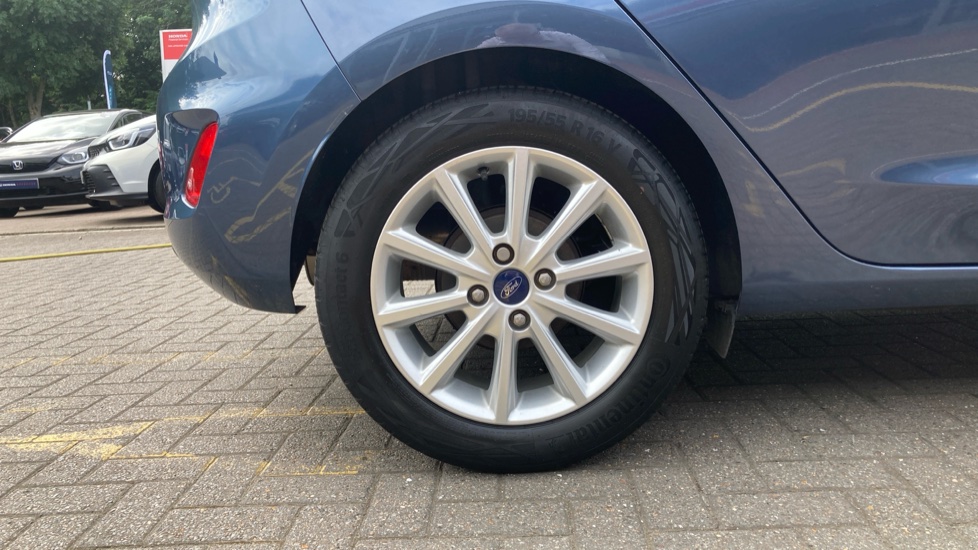 Ford Fiesta 1.0 EcoBoost Hybrid mHEV 125 Titanium 5dr Petrol Hatchback - Image 9