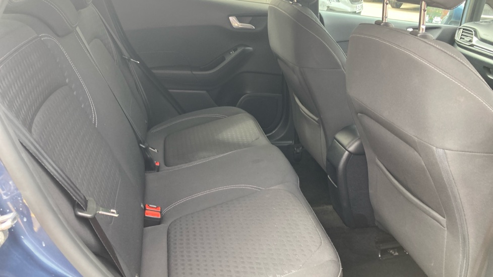 Ford Fiesta 1.0 EcoBoost Hybrid mHEV 125 Titanium 5dr Petrol Hatchback - Image 30