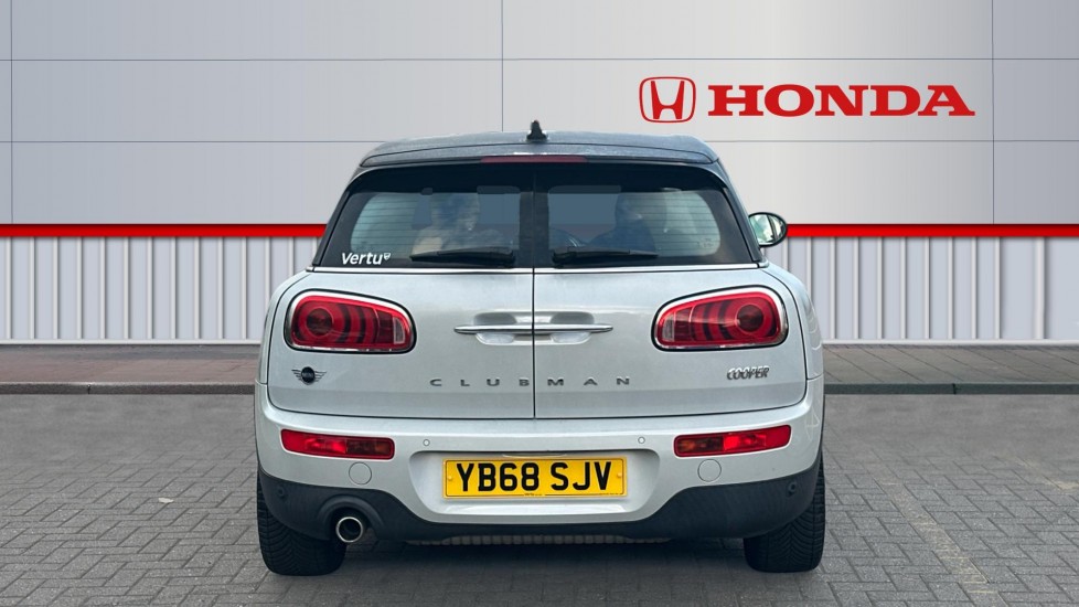 MINI Clubman 1.5 Cooper 6dr Auto [7 Speed] Petrol Estate - Image 7